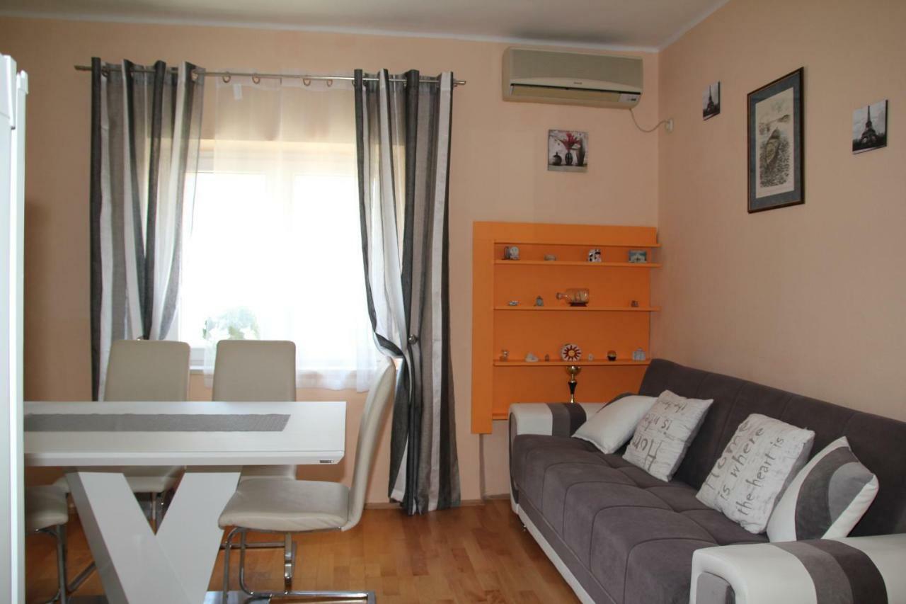 Apartment Central City Makarska